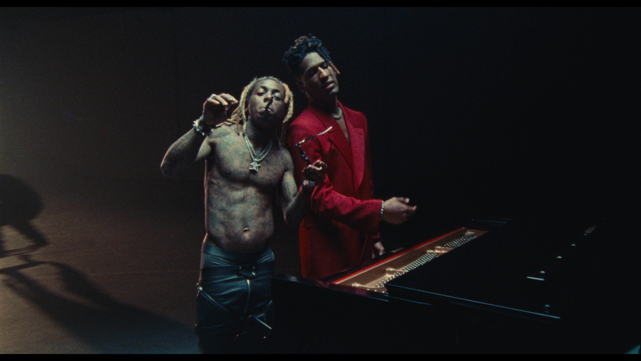 Uneasy (feat. Lil Wayne)