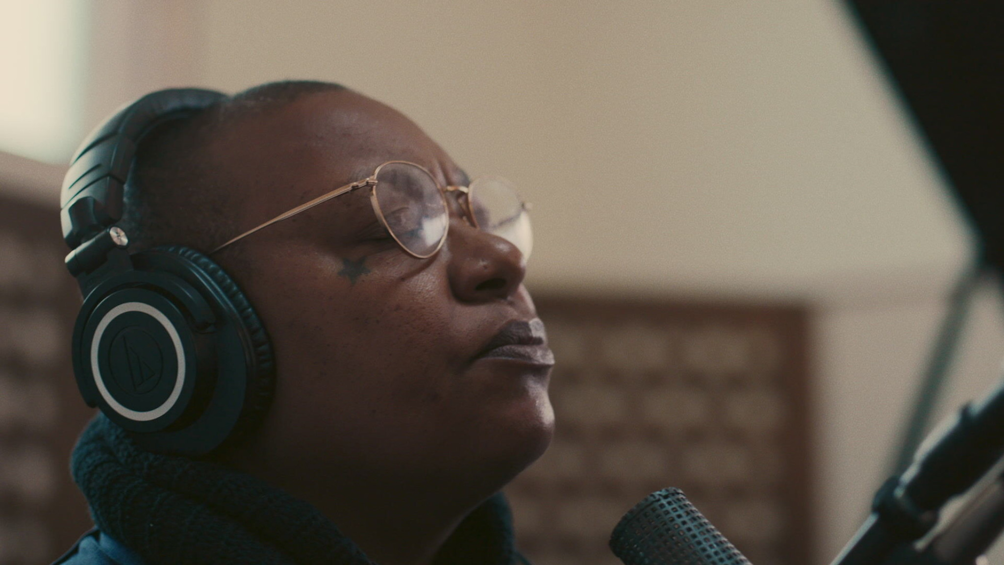 The Atlantiques (feat. Jeff Parker, Josh Johnson and Anaïs Maviel) 