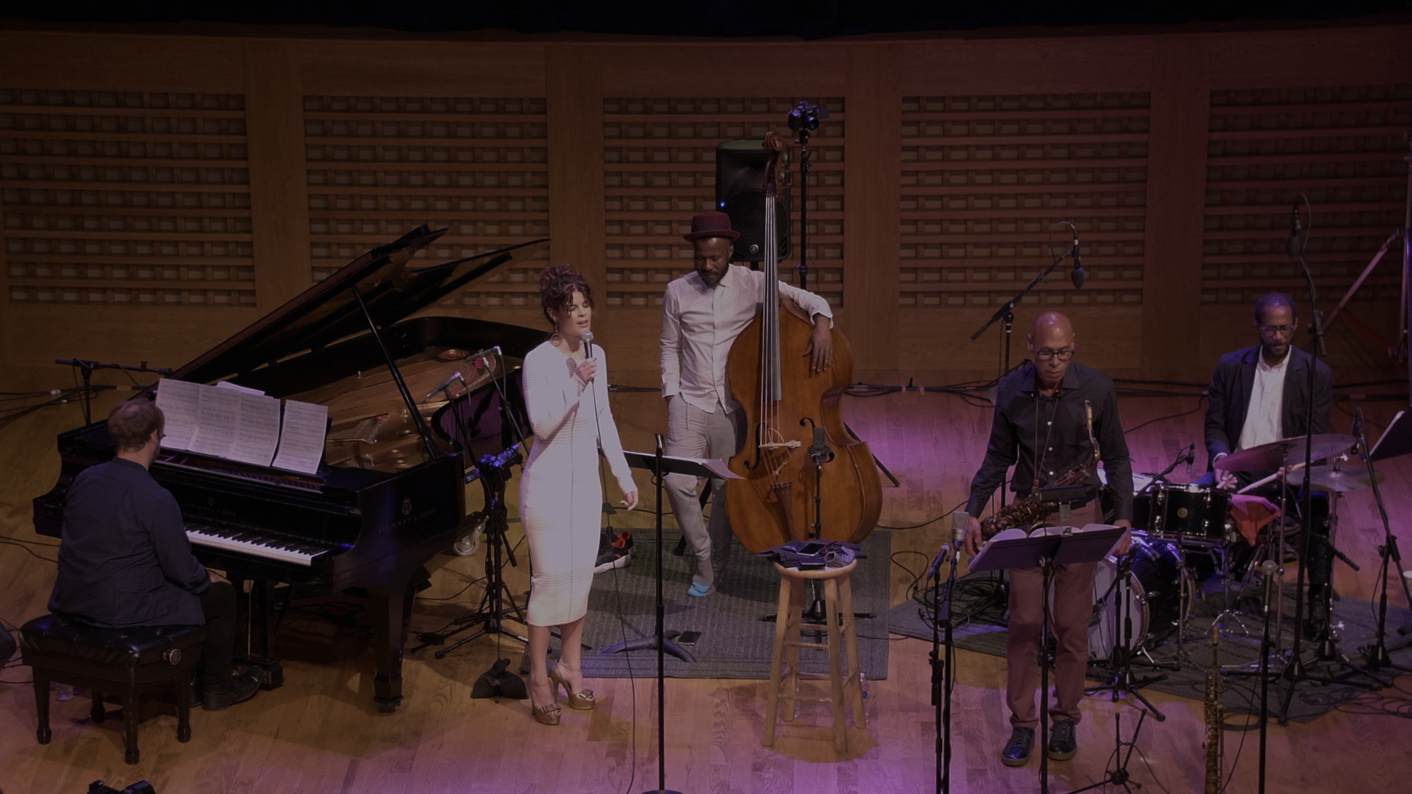 Streets of Philadelphia (Live Performance)