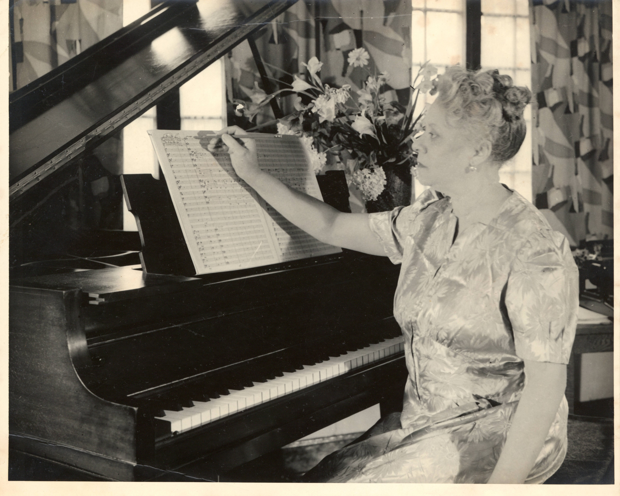 Florence Price at the piano, 1941 – © Adams Foto / University of Arkansas