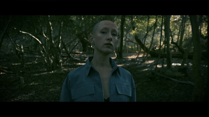 Roger Eno | Video | Strangely, I Dreamt (feat. Cecily Eno) (Official Music Video)