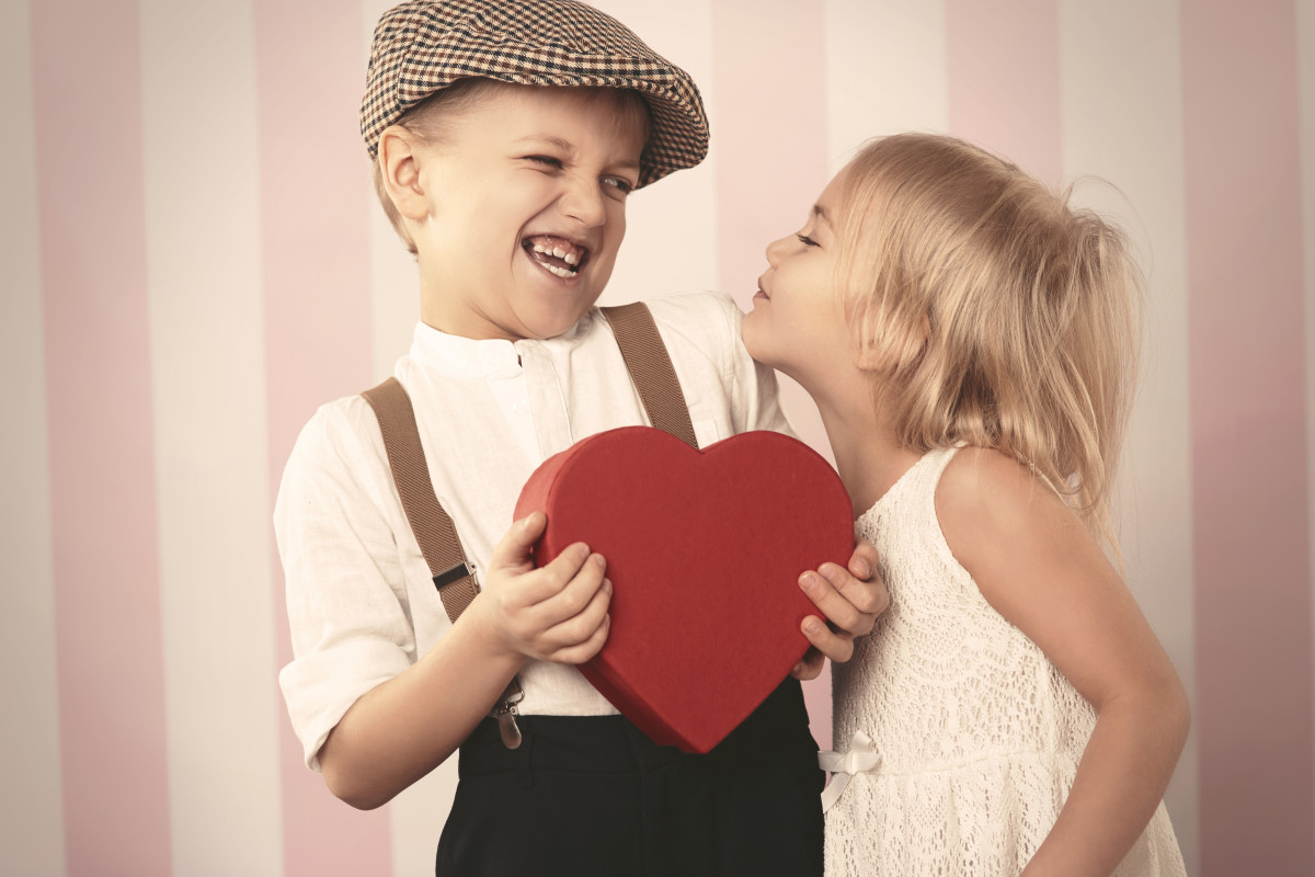 Mit ganz viel Gefühl: Hier kommt Musik für liebe Worte nicht nur zum ... Mit ganz viel Gefühl: Hier kommt Musik für liebe Worte nicht nur zum ...