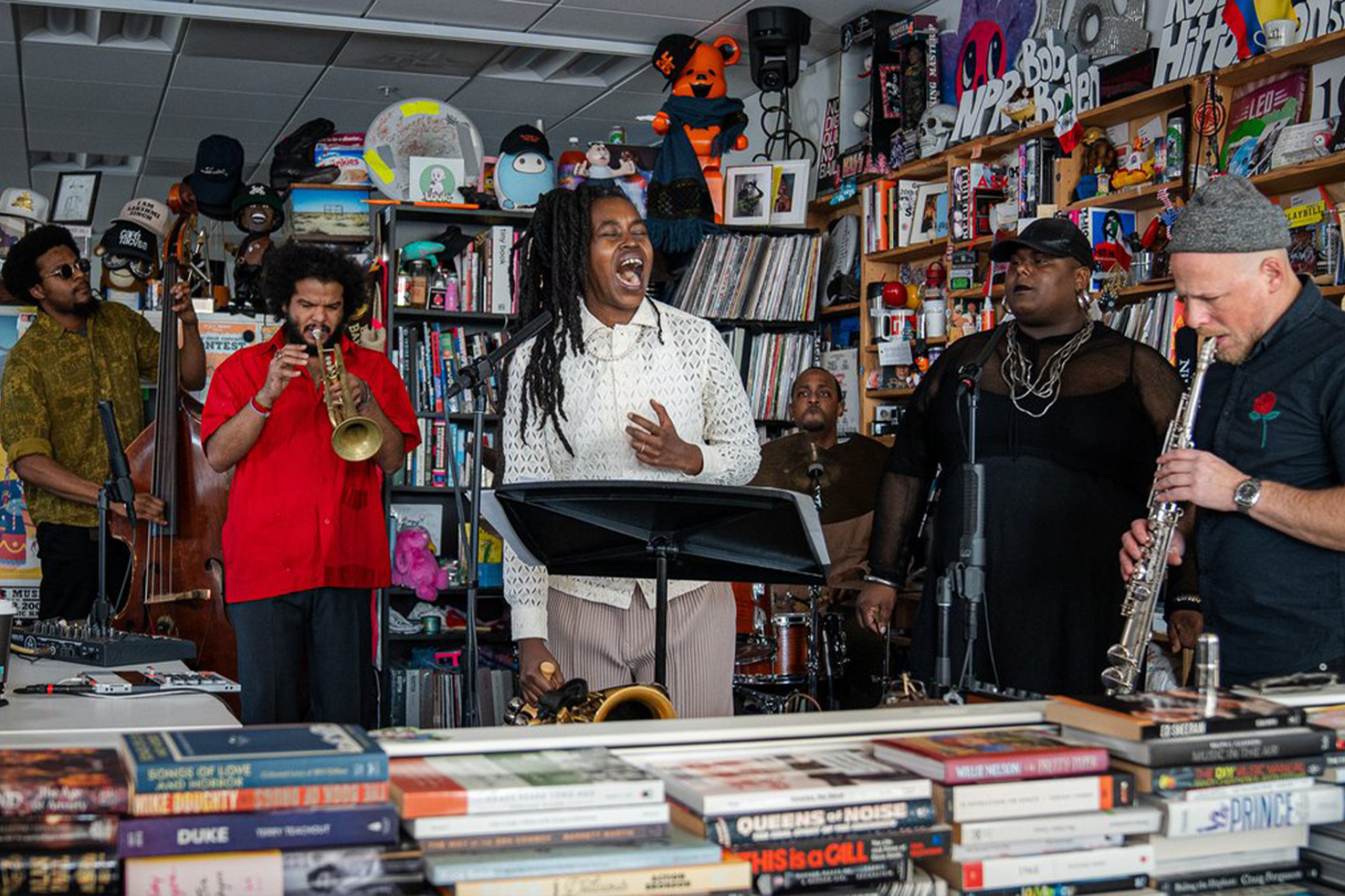 Irreversible Entanglements beim Tiny Desk