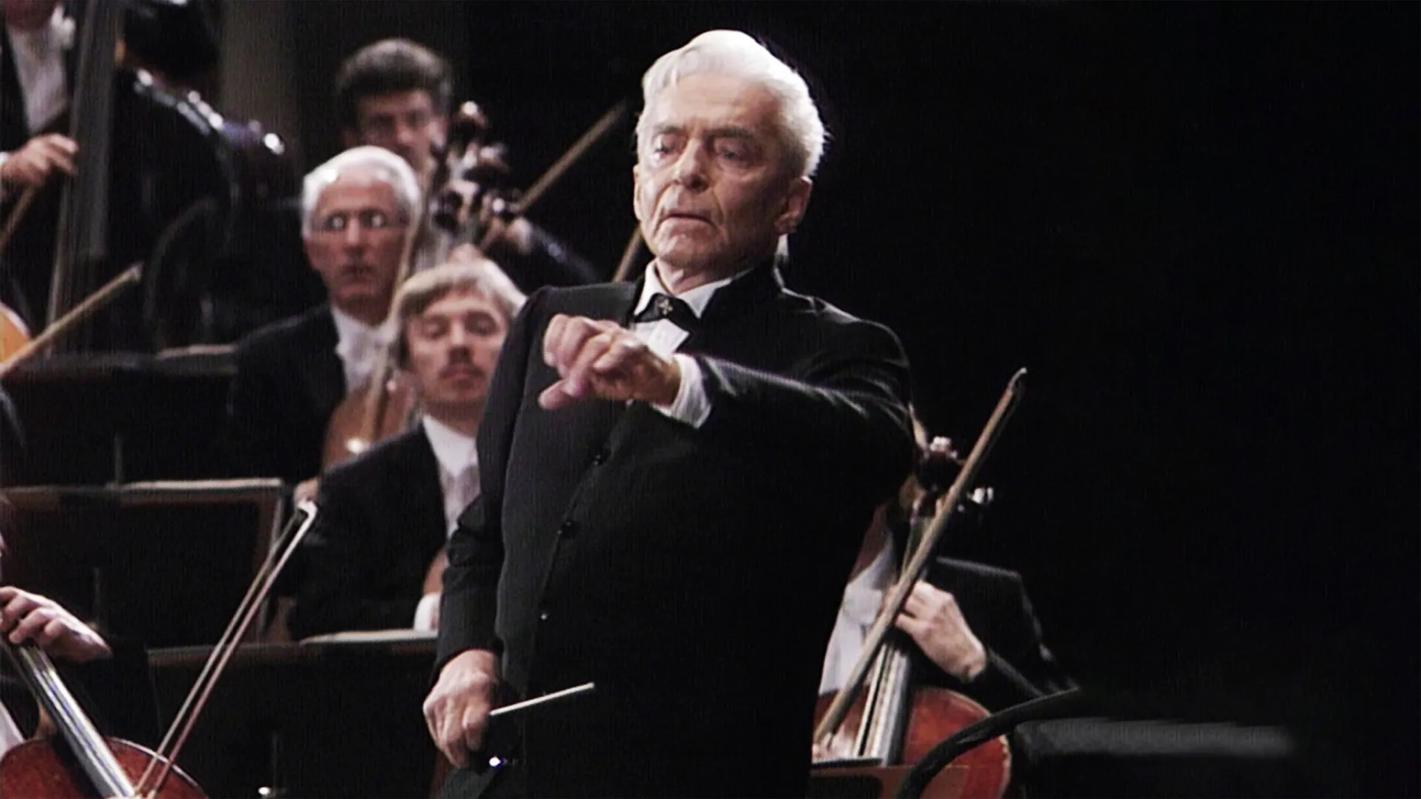 Karajan conducts the New Year's Eve Concert 1985