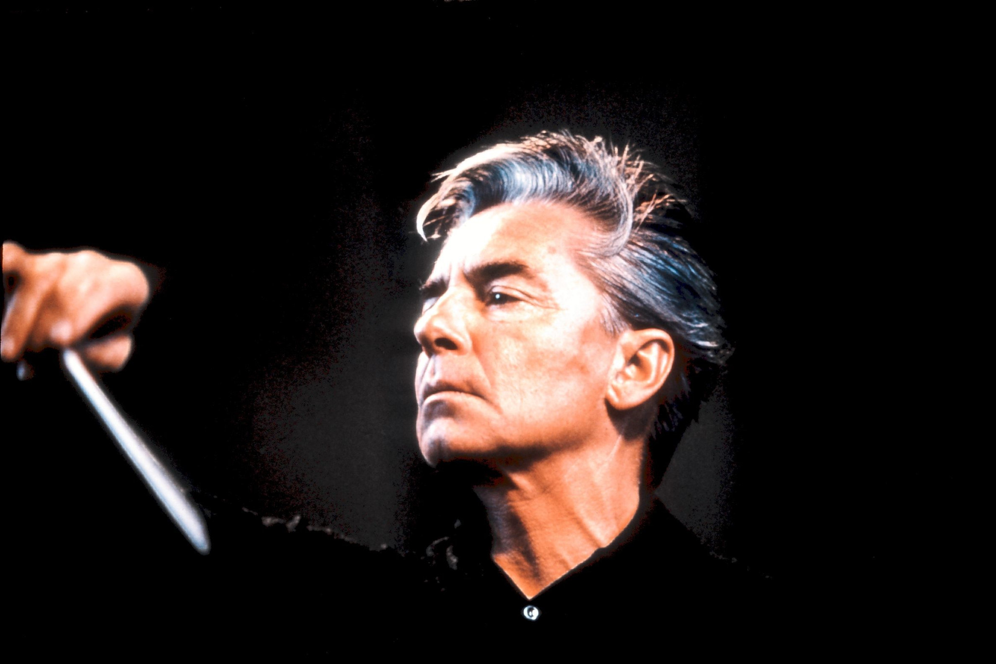 Karajan_2007_12_b.jpg