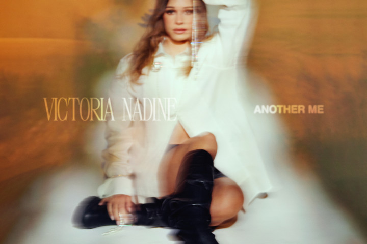 Victoria Nadine 