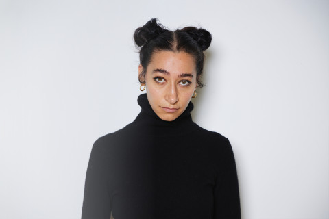 Flourish, the Debut DG EP from Meredi - Meredi | Deutsche Grammophon