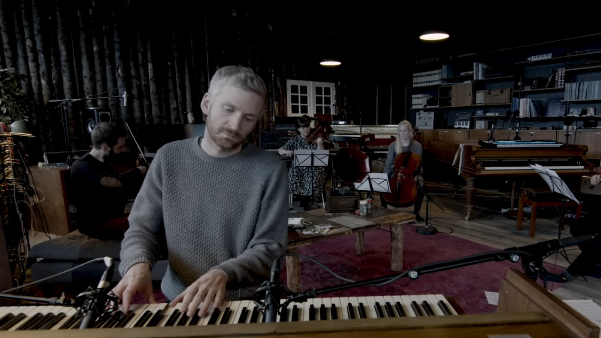 olafurarnalds_tinydskhome.jpg