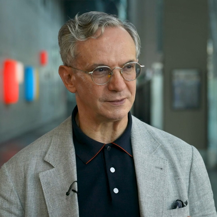 Fabio Luisi on Schoenberg: Complete Orchestral Works - The Music (Teaser)