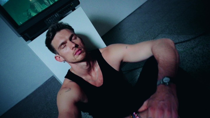 Last Summer (Visualizer)