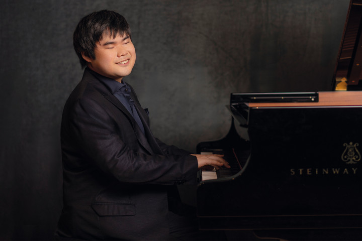 Nobuyuki Tsujii Website