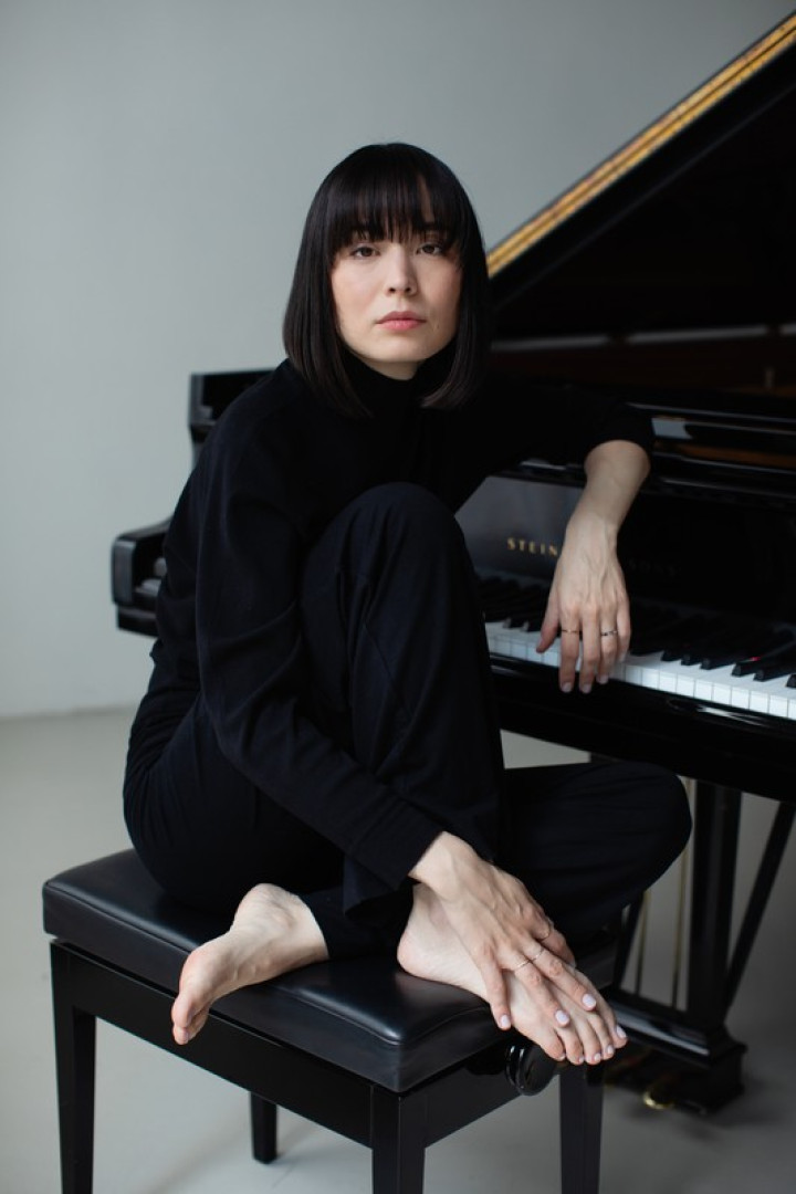 AliceSaraOtt