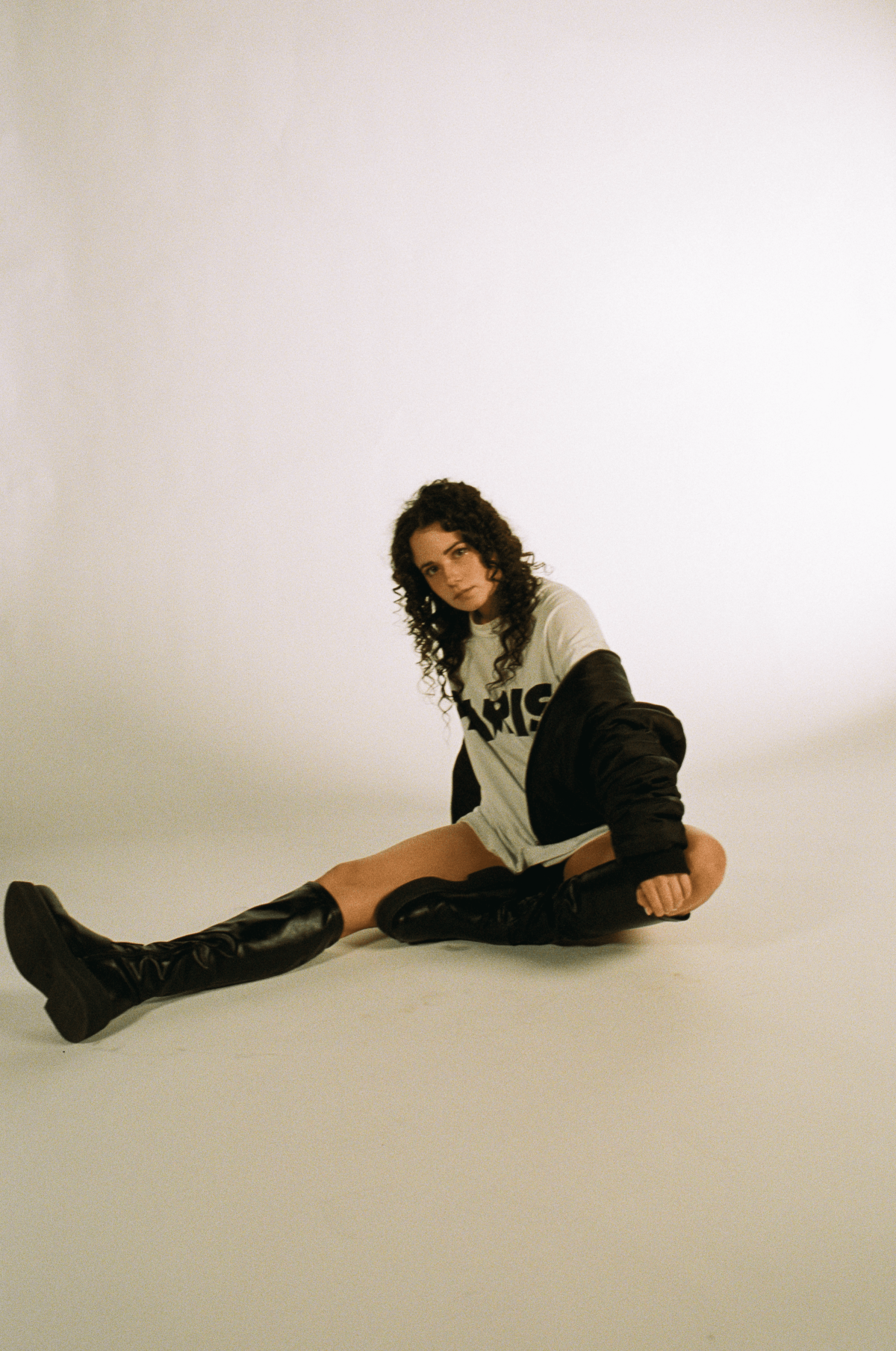Adina_Pressefoto4_CREDIT-JoeJaeger.png