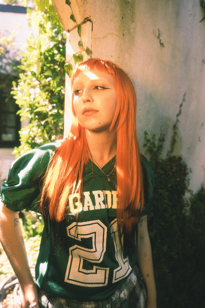 PressShot_See Through_Amelia Moore_5.jpg