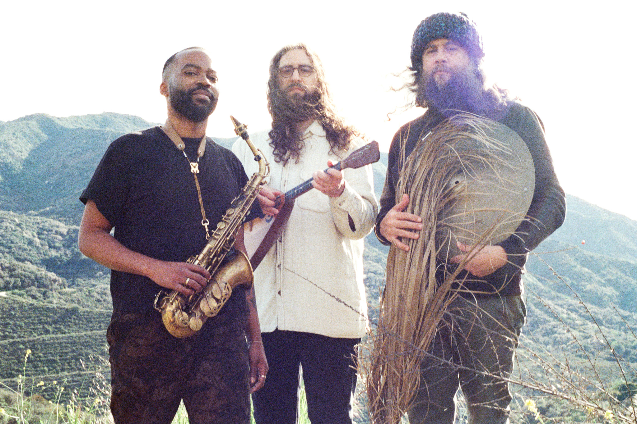 Mercereau – Johnson – Niño: Openess Trio