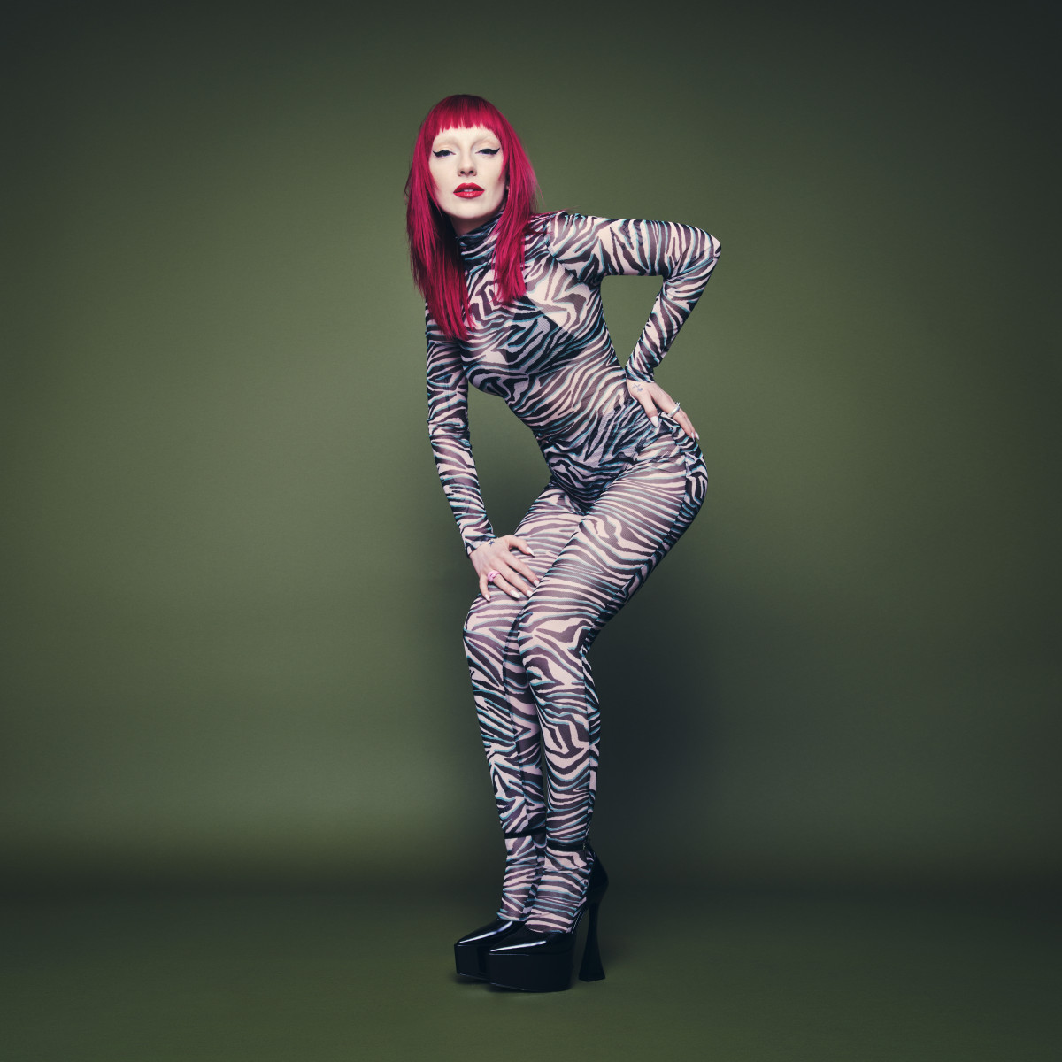 Sophie and the Giants - A Little Bit Wild_PressShot2 (c)Simon Emmett.jpg