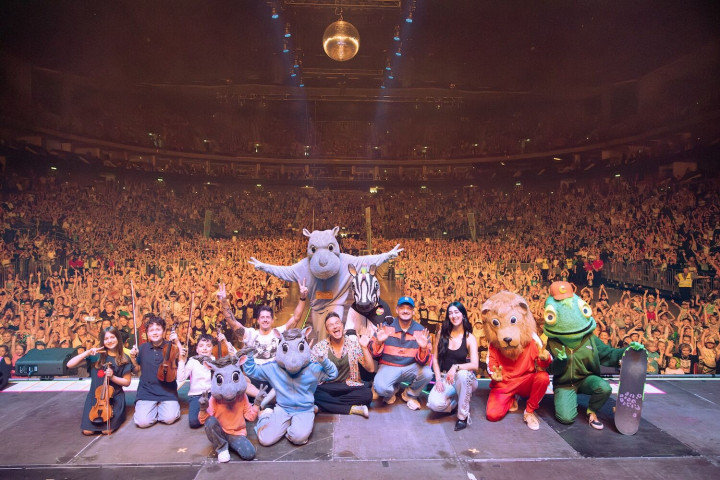DIKKA & Gäste in der Uber Arena (Foto: Simon Cornils) 