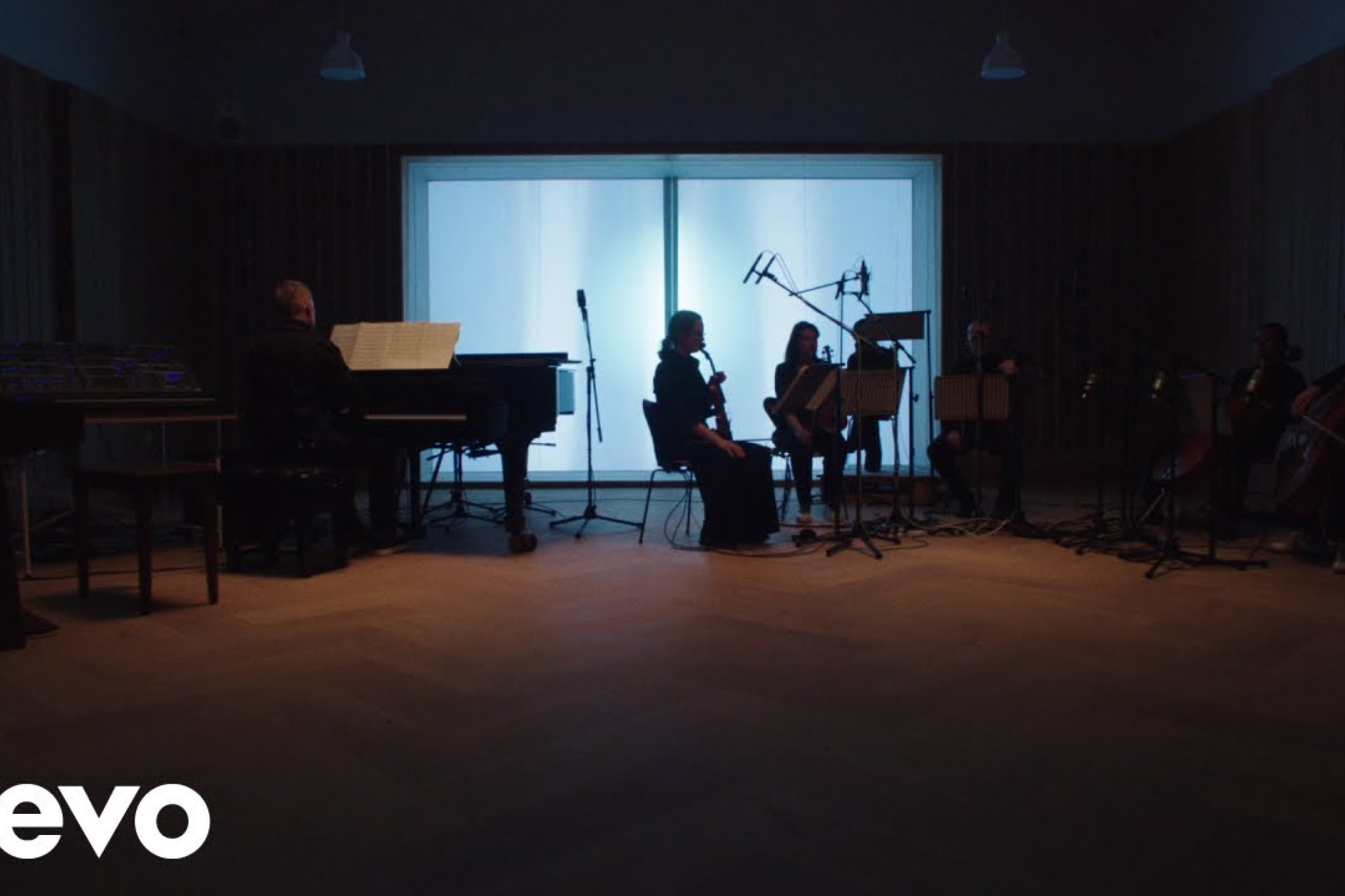 Max Richter, Max Ruisi - Dream 11 / Moth-Like Stars Pt. 2 (Official Music Video)