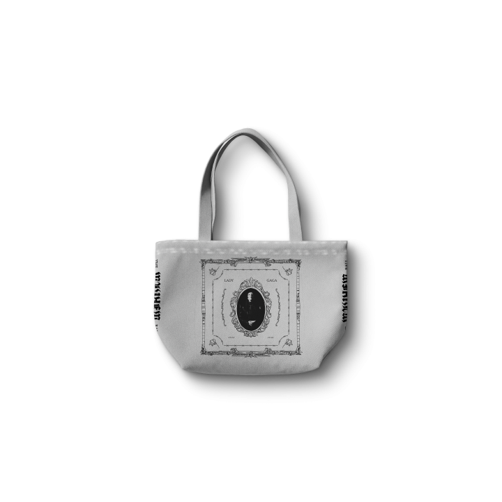 Gray Opera Haus Tote