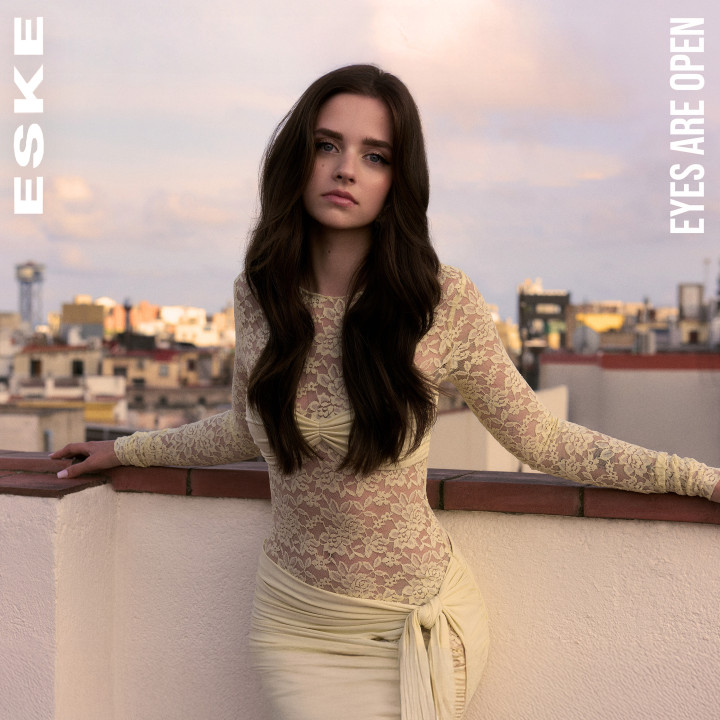 ELE_285_ESKE_Singlecover_Eyes-Are-Open_RZ.jpg