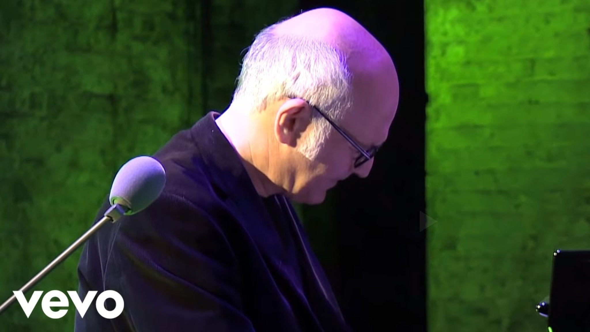 Ludovico Enaudi - Le Onde.jpg
