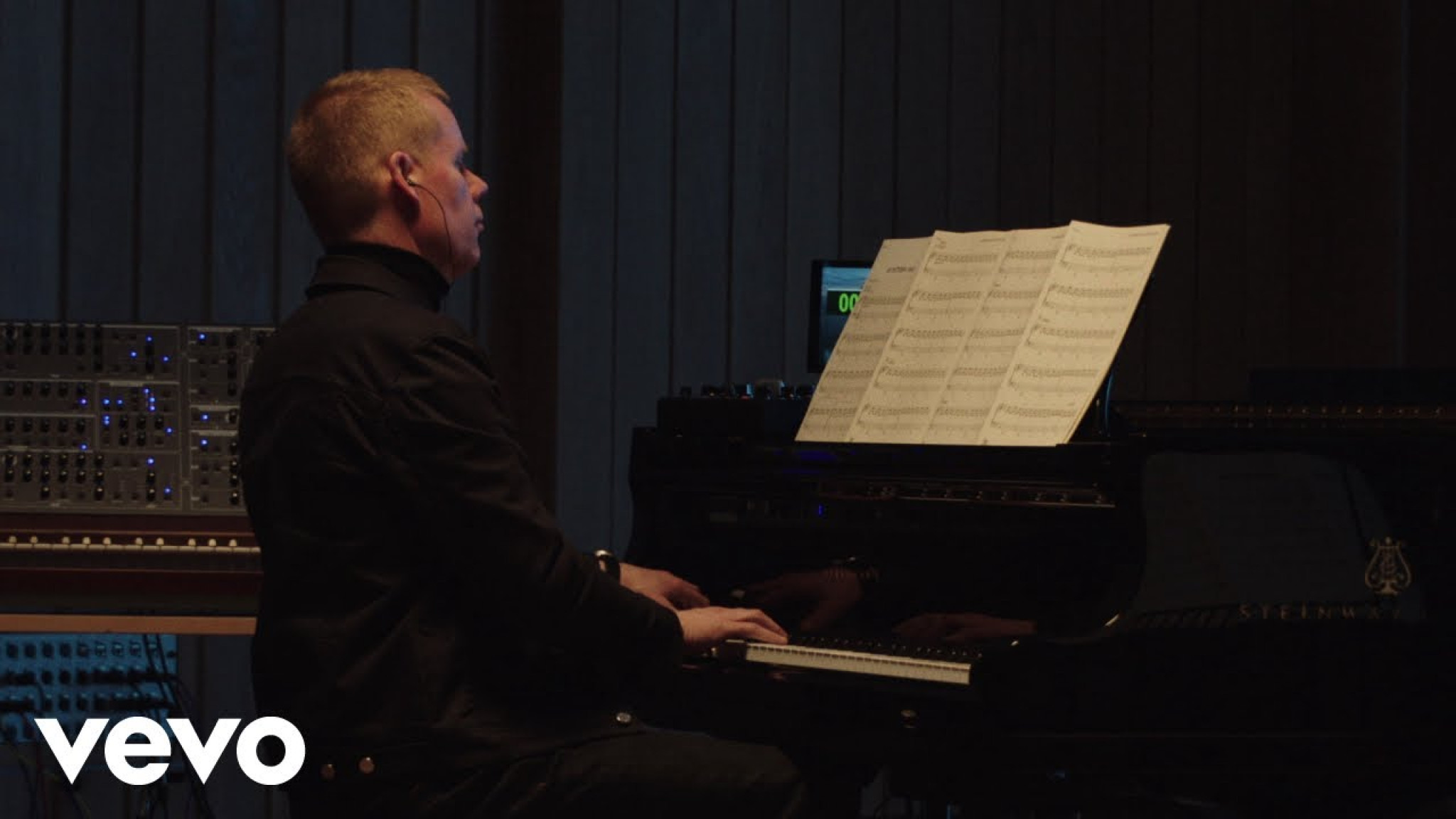 Max Richter - Patterns / Solo Pt. 2 (Official Music Video)