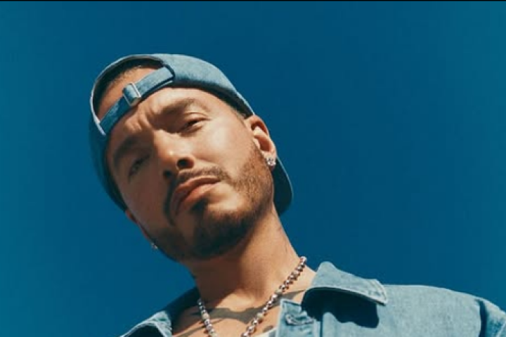 J Balvin 
