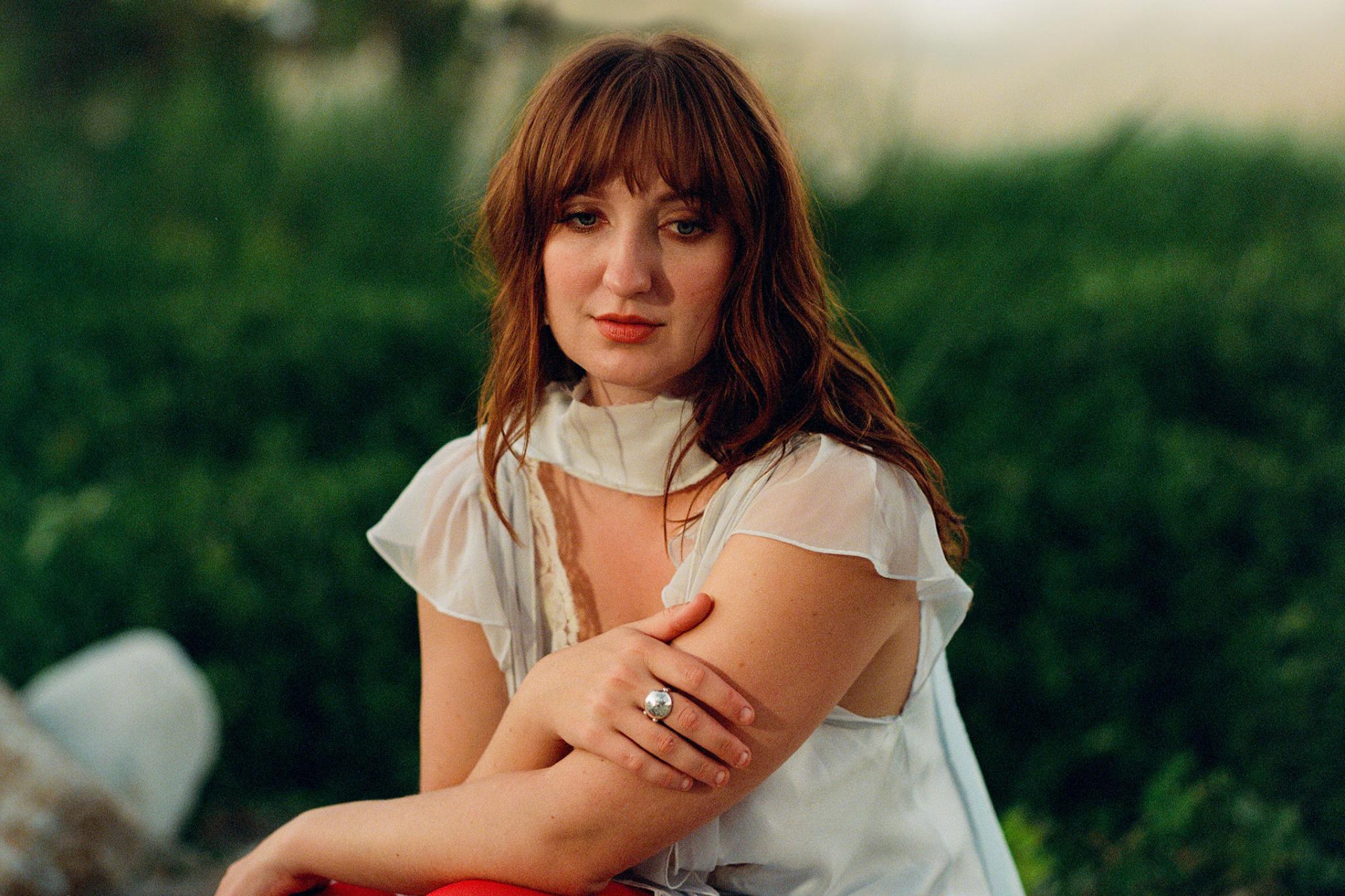 Ein Ass im Ärmel – Madison Cunningham kündigt neues Album an