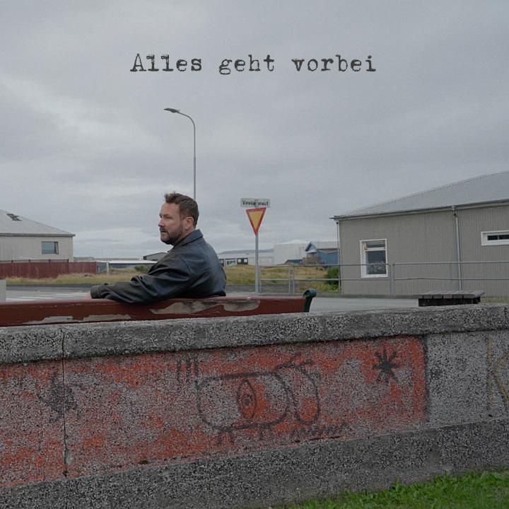 FlorianKuenstler_ClaraLoesel_AllesGehtVorbei_Cover (2).jpg