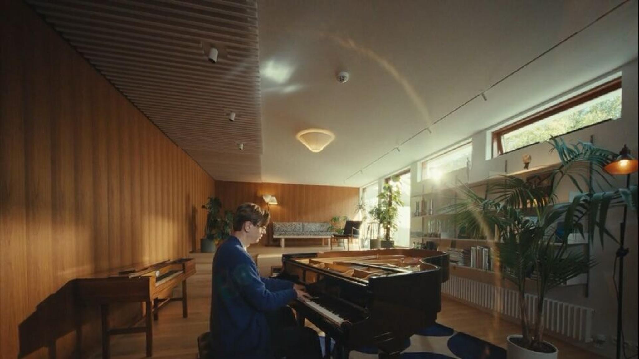 Schubert: Piano Sonata No. 6 in E Minor, D. 566: I. Moderato (Official Music Video)