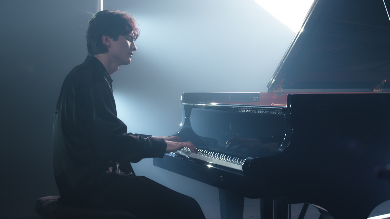 Arsenii Moon - Chopin: 12 Etudes, Op. 10: No. 1 in C Major "Waterfall ...