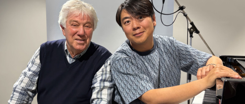 In der Weihnachtsbäckerei mit dem Starpianisten Lang Lang