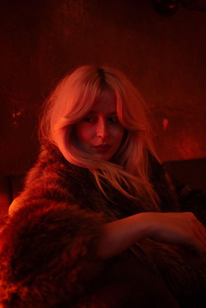 LILITH - PR FOTO - FÜR DICH 6 (©Moritz Hoegemann).jpg