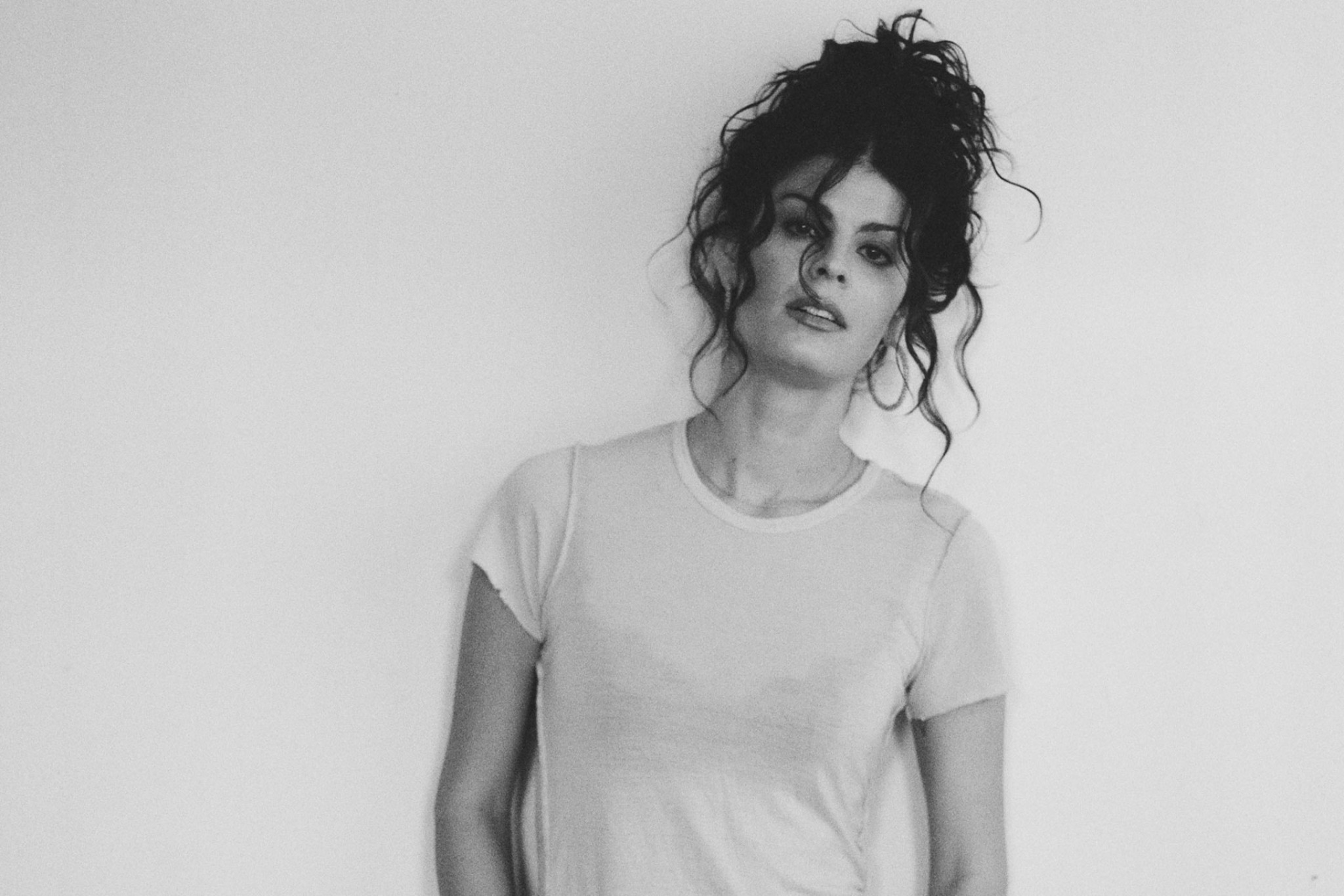 Teuflisch gut – Gabrielle Cavassa kündigt Album an