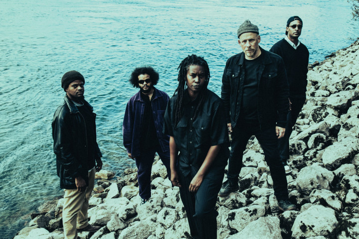 Irreversible Entanglements