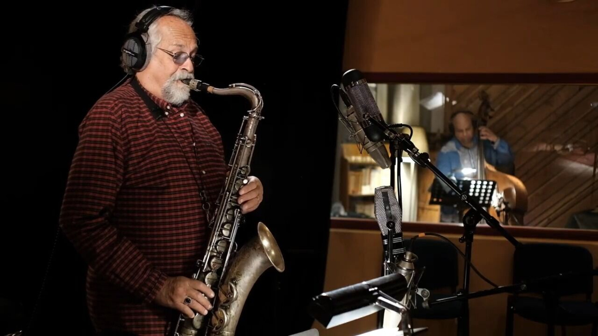 First Song  (Paramount Quartet: Joe Lovano / Julian Lage / Asante Santi Debriano /Will Calhoun)