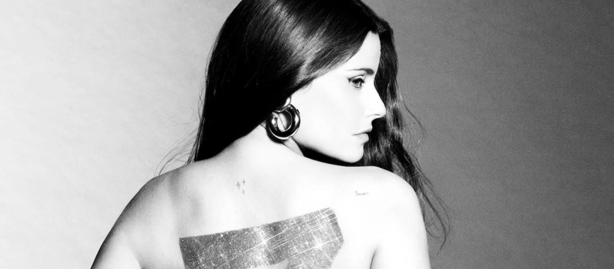 Nelly-Furtado_source-clean-edge.jpg