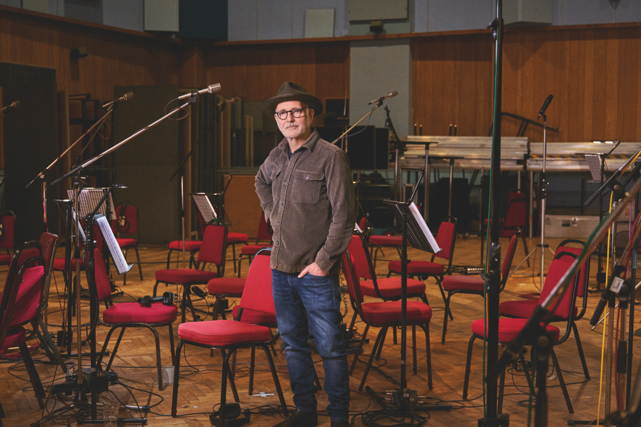 EINAUDI HEADER 3000X1688.png
