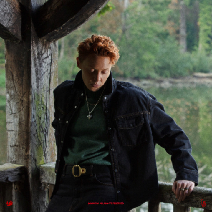 La Roux 