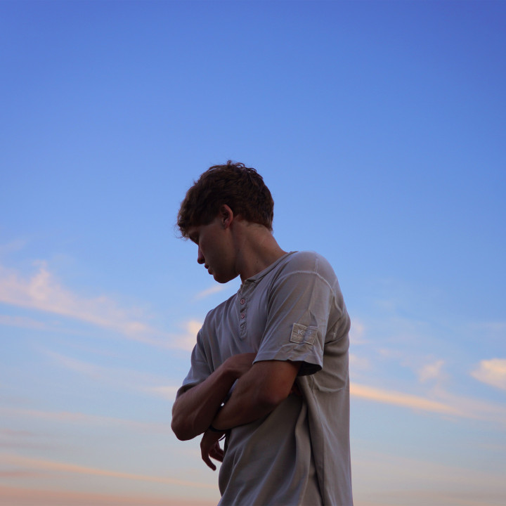 345_ELE_Max_Allais_Crybaby.jpg