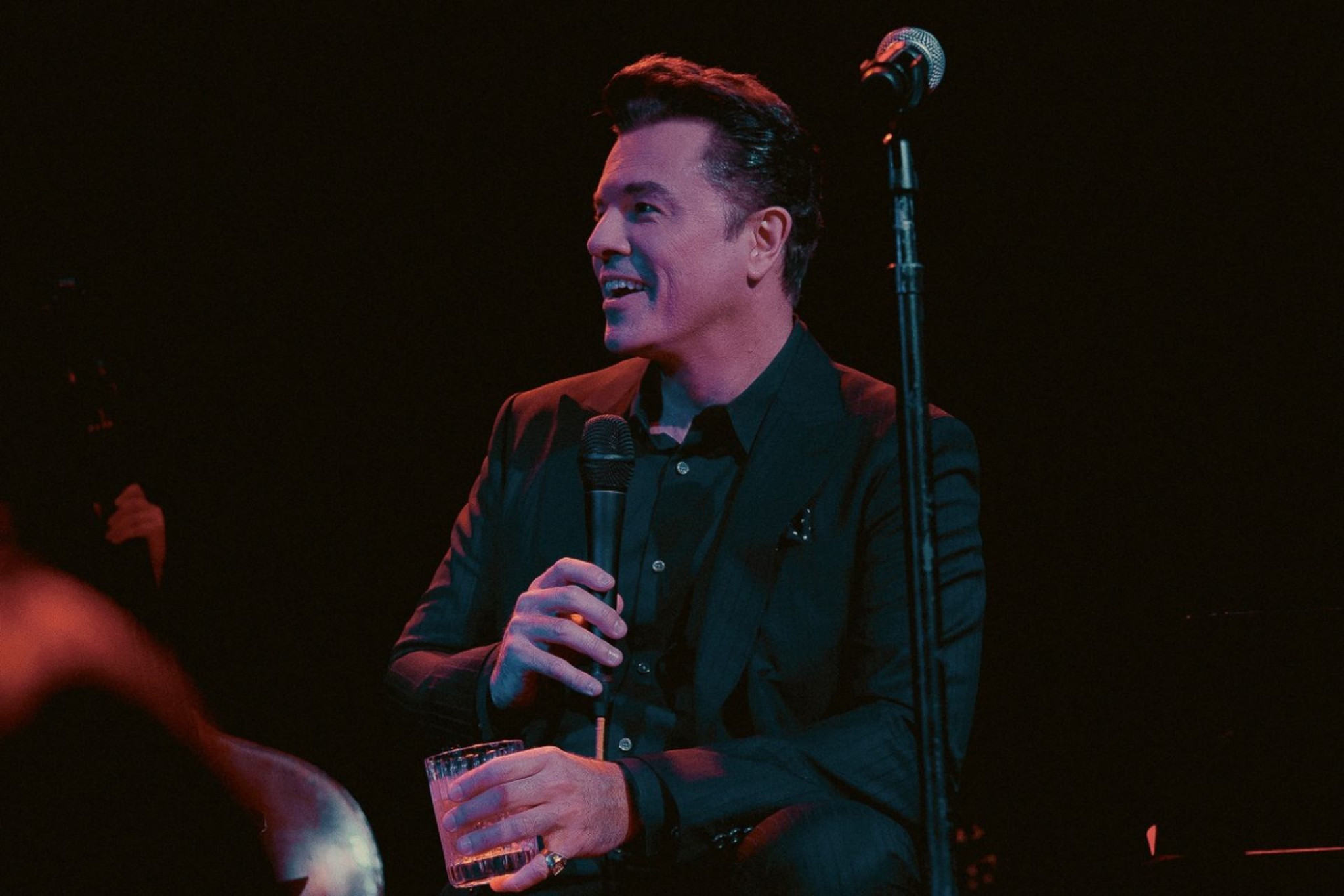 Grüner wird’s nicht! Seth MacFarlane singt die Muppets Grüner wird’s nicht! Seth MacFarlane singt die Muppets