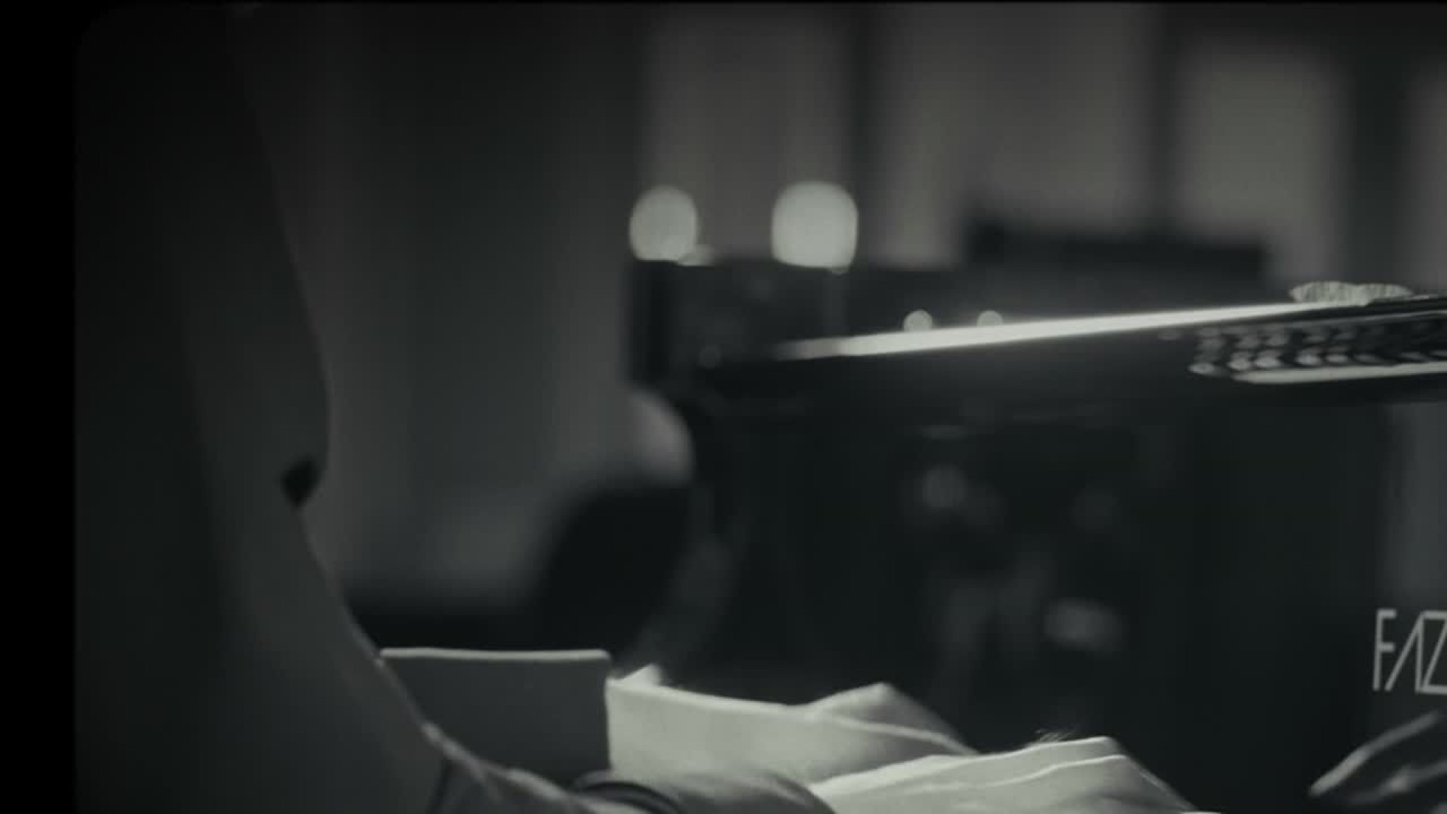 Ligeti: ètudes, Book 1: No. 4, Fanfares