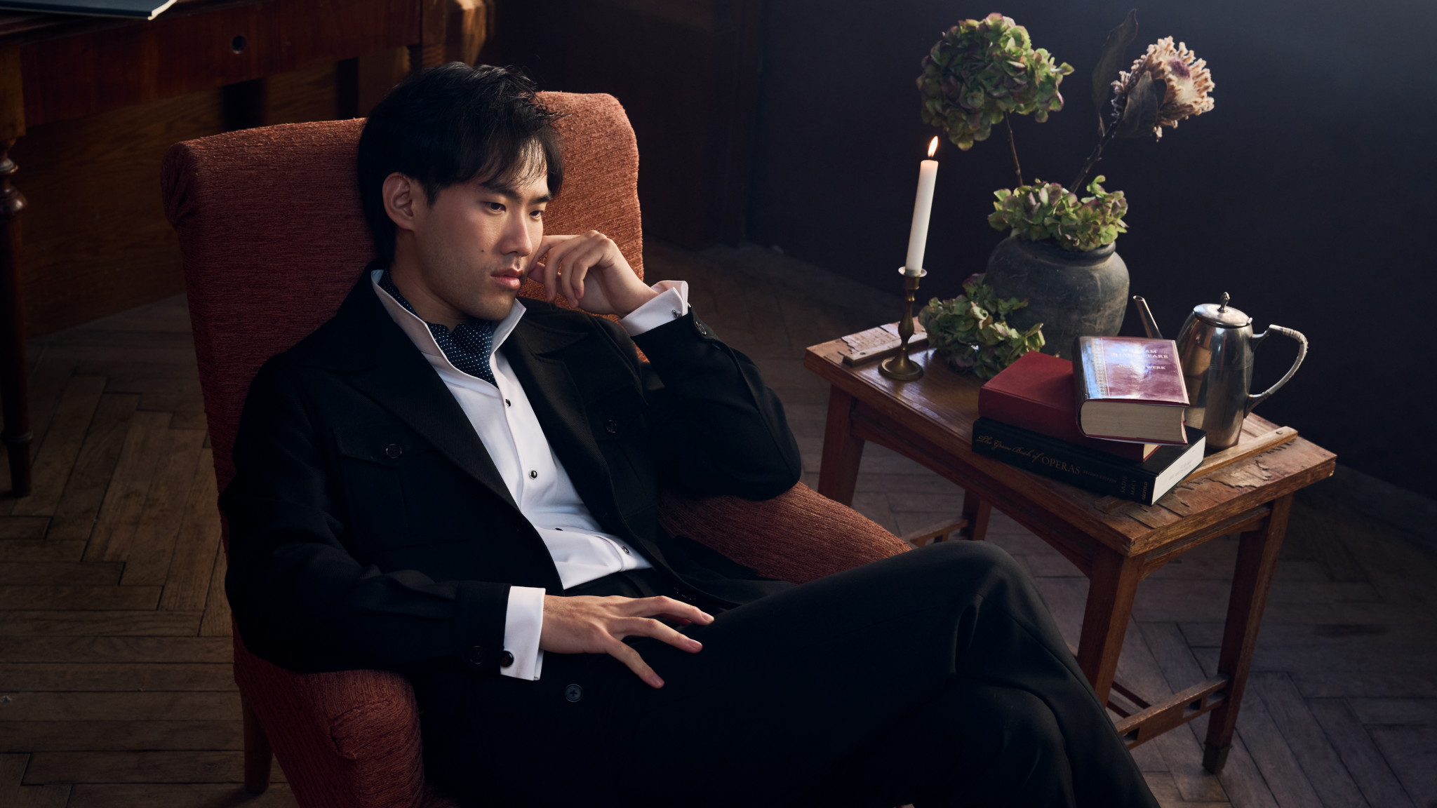 Bruce Liu präsentiert mit „Lunaris“ eine nächtliche Reise durch die Klaviermusik