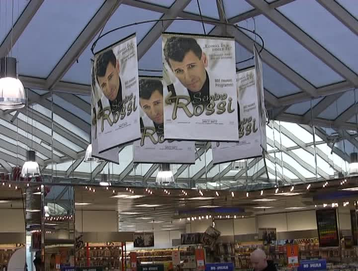 Autogrammstunde bei Müller im Tal