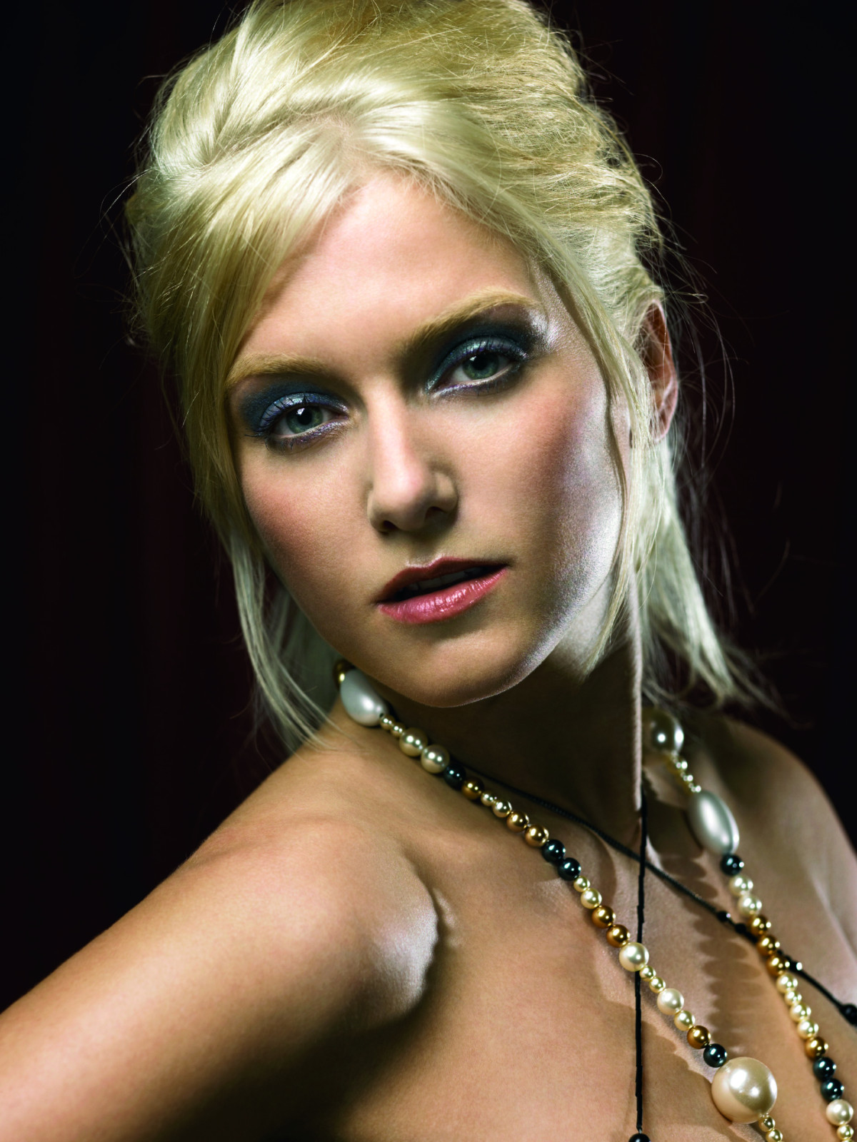 jeanette_badgirlsclub_foto9_300cmyk.jpg